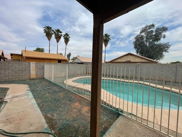 1803 N 88th Avenue, Phoenix, AZ 85037