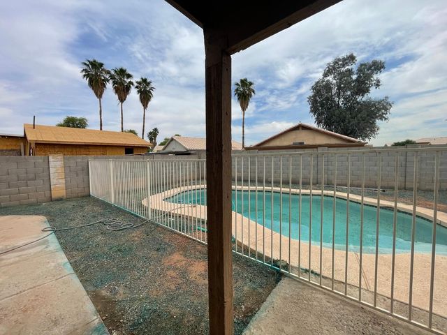1803 N 88th Avenue, Phoenix, AZ 85037