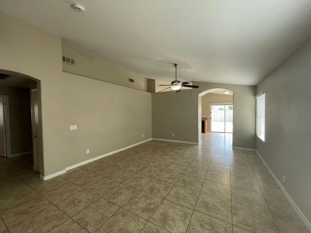 1803 N 88th Avenue, Phoenix, AZ 85037