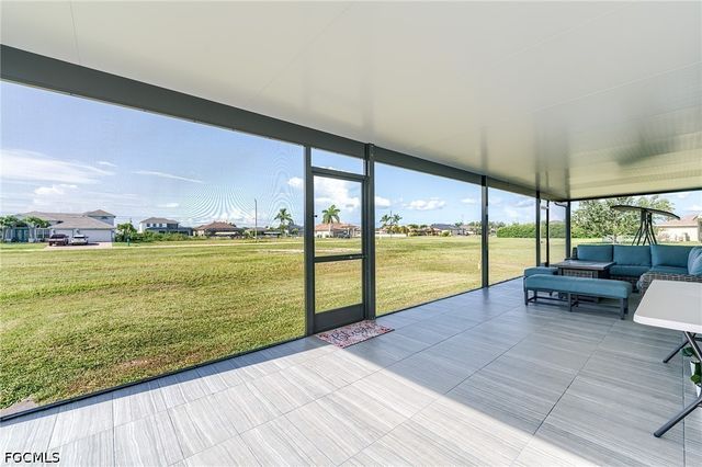 3320 NW 4th TER, Cape Coral, FL 33993