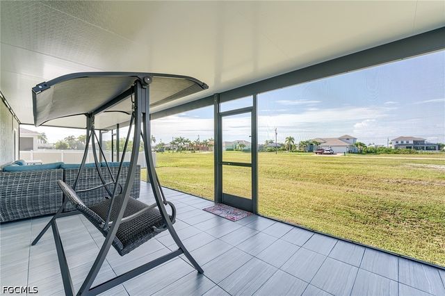3320 NW 4th TER, Cape Coral, FL 33993