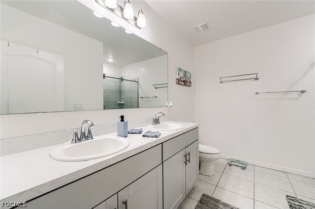 3320 NW 4th TER, Cape Coral, FL 33993