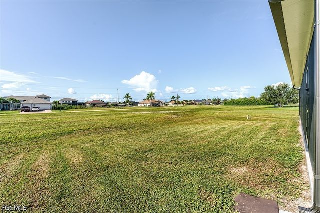 3320 NW 4th TER, Cape Coral, FL 33993