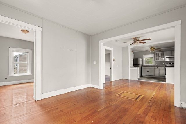 75 Sterling Ave, Brockton, MA 02305