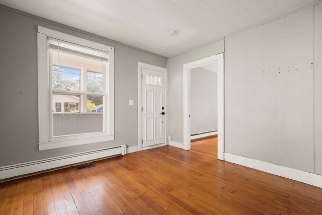75 Sterling Ave, Brockton, MA 02305