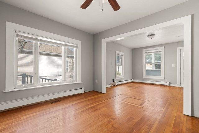 75 Sterling Ave, Brockton, MA 02305