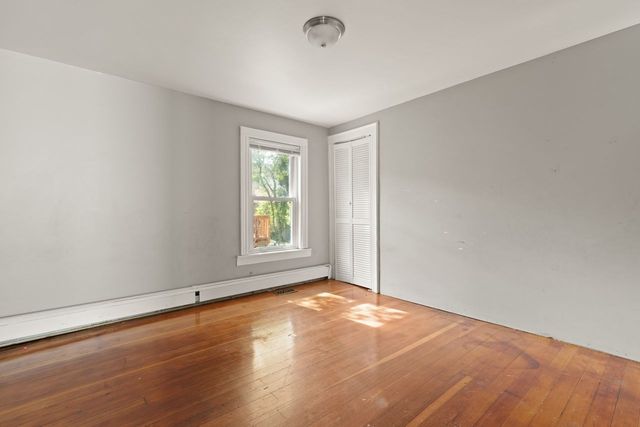 75 Sterling Ave, Brockton, MA 02305