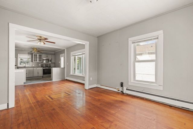75 Sterling Ave, Brockton, MA 02305