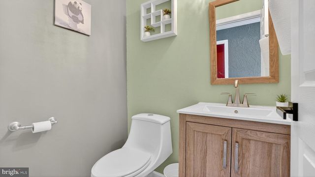 480 WORTHINGTON RD, Millersville, MD 21108