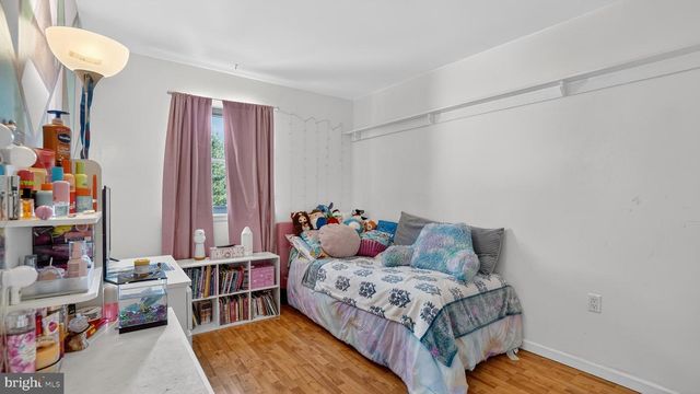 480 WORTHINGTON RD, Millersville, MD 21108