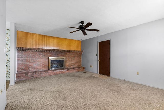 408 Mayfair Drive, Wilmington, OH 45177