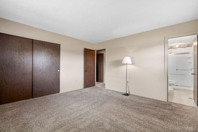 408 Mayfair Drive, Wilmington, OH 45177