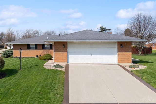 408 Mayfair Drive, Wilmington, OH 45177