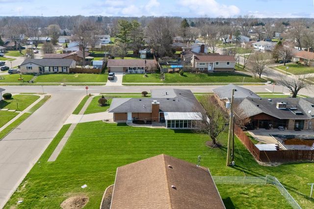 408 Mayfair Drive, Wilmington, OH 45177