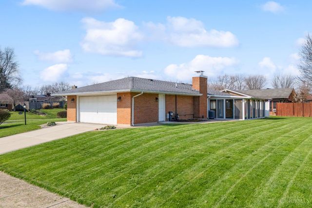 408 Mayfair Drive, Wilmington, OH 45177