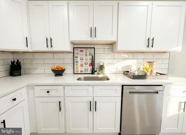 109 ACRES DR, Hamilton, NJ 08690