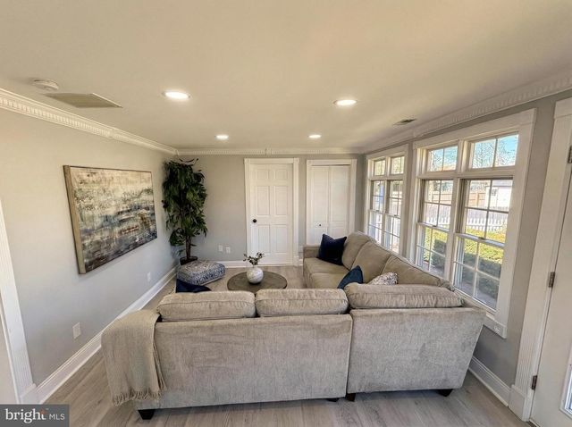 109 ACRES DR, Hamilton, NJ 08690