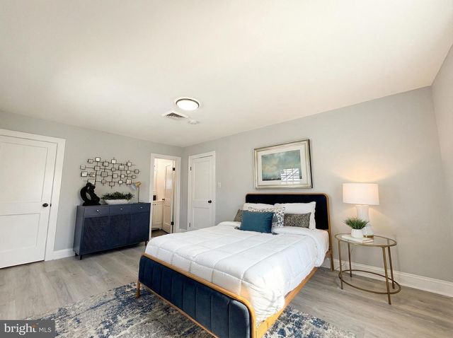 109 ACRES DR, Hamilton, NJ 08690