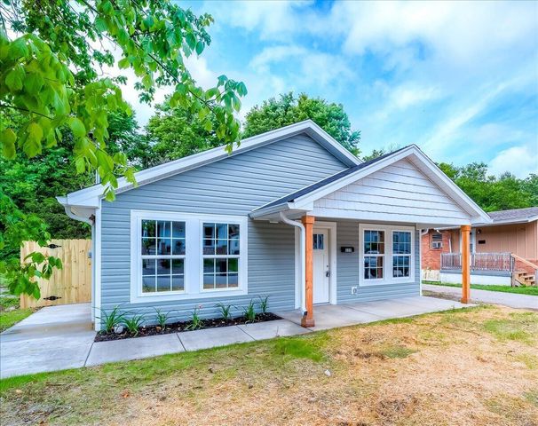 120 Elizabeth Street, Frankfort, KY 40601