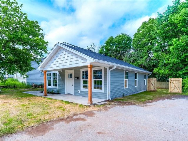 120 Elizabeth Street, Frankfort, KY 40601