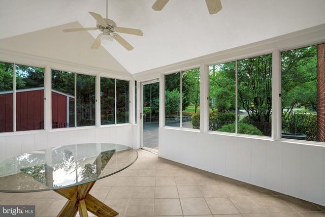 7107 COVENTRY RD, Alexandria, VA 22306