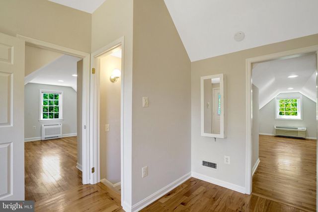 7107 COVENTRY RD, Alexandria, VA 22306