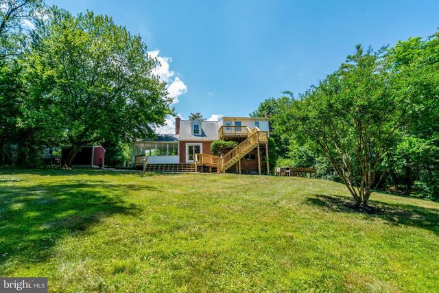 7107 COVENTRY RD, Alexandria, VA 22306