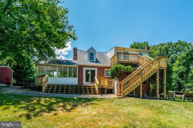7107 COVENTRY RD, Alexandria, VA 22306