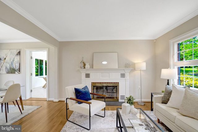7107 COVENTRY RD, Alexandria, VA 22306