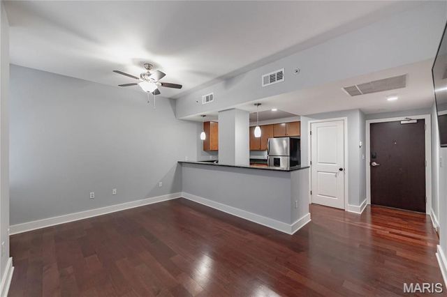 314 N Broadway 1405, St Louis, MO 63102