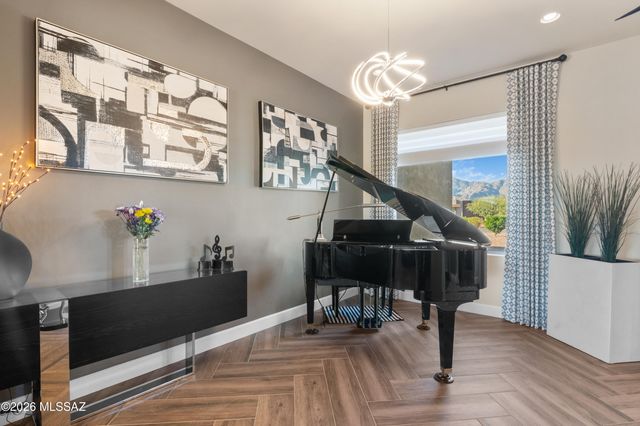 8882 E Placita Rio De Vidrio, Tucson, AZ 85749
