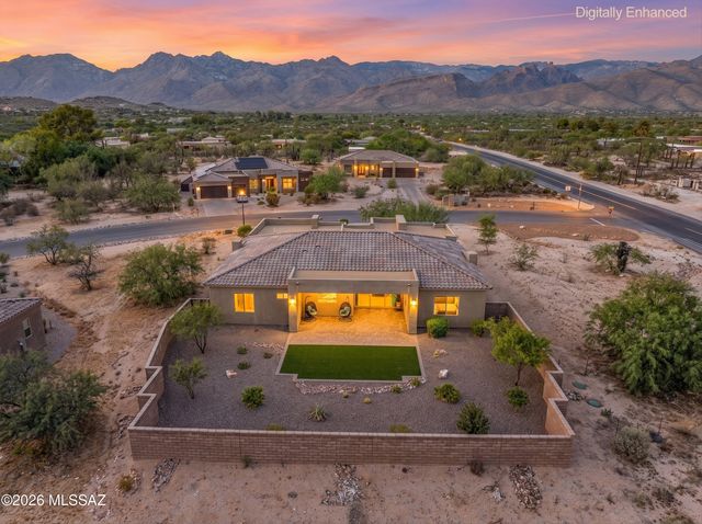 8882 E Placita Rio De Vidrio, Tucson, AZ 85749