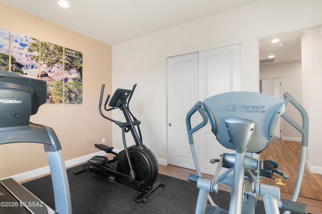 8882 E Placita Rio De Vidrio, Tucson, AZ 85749