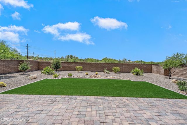 8882 E Placita Rio De Vidrio, Tucson, AZ 85749