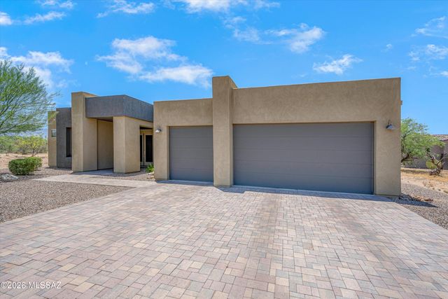 8882 E Placita Rio De Vidrio, Tucson, AZ 85749