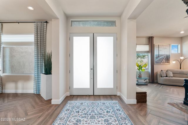 8882 E Placita Rio De Vidrio, Tucson, AZ 85749