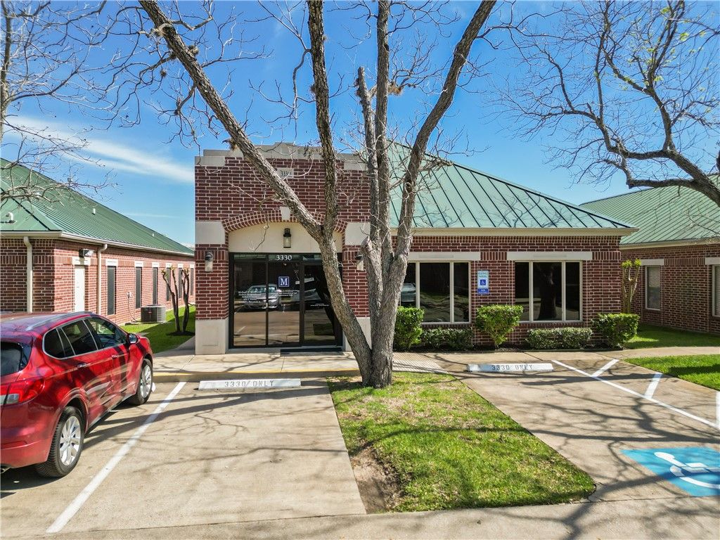 3330 Longmire Drive, College Station, TX 77845 — photo 2