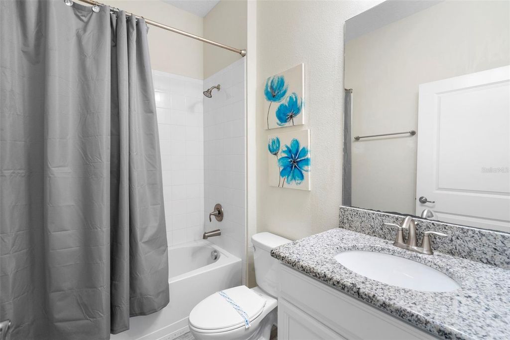 Image 17 of property listing at 4778 KINGS CASTLE CIRCLE, Kissimmee, FL 34746