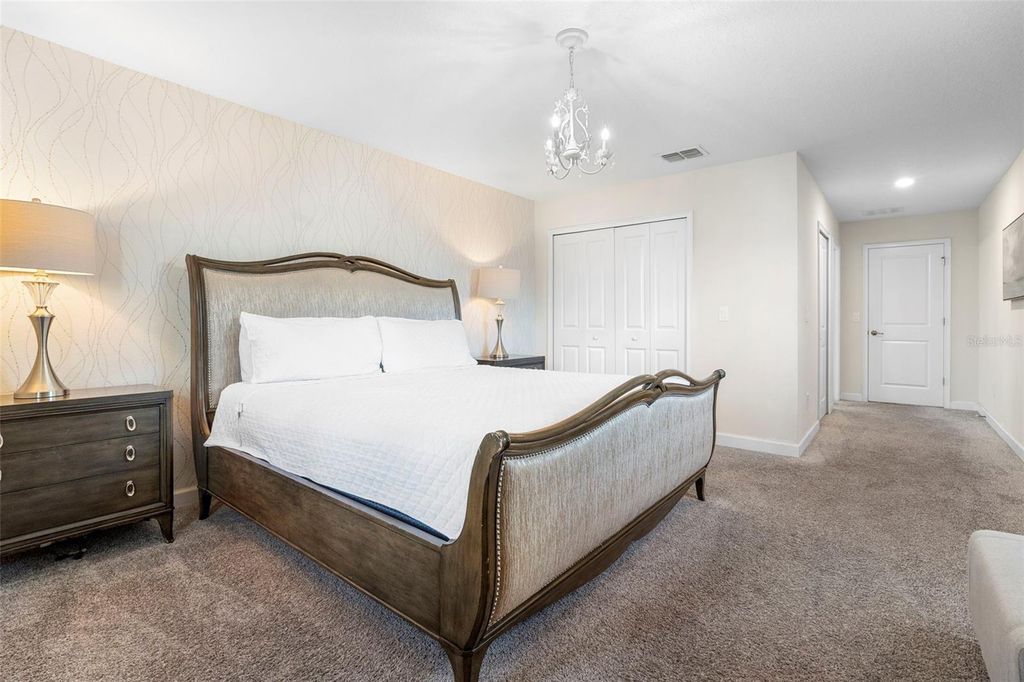 Image 53 of property listing at 4778 KINGS CASTLE CIRCLE, Kissimmee, FL 34746