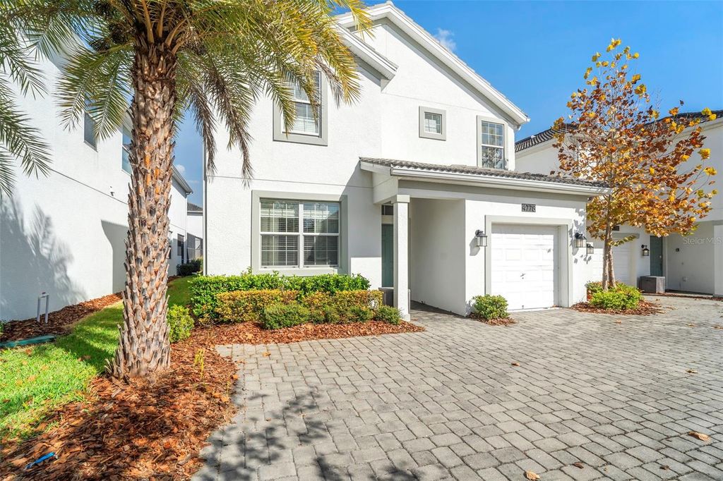 Image 10 of property listing at 4778 KINGS CASTLE CIRCLE, Kissimmee, FL 34746