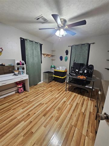 3925 S Agnew Place, Oklahoma City, OK 73119
