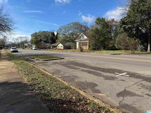 1621 DARTMOUTH AVENUE, Bessemer, AL 35020