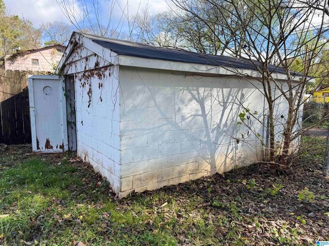 1621 DARTMOUTH AVENUE, Bessemer, AL 35020