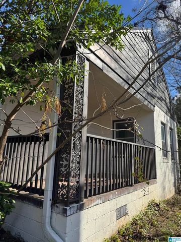 1621 DARTMOUTH AVENUE, Bessemer, AL 35020