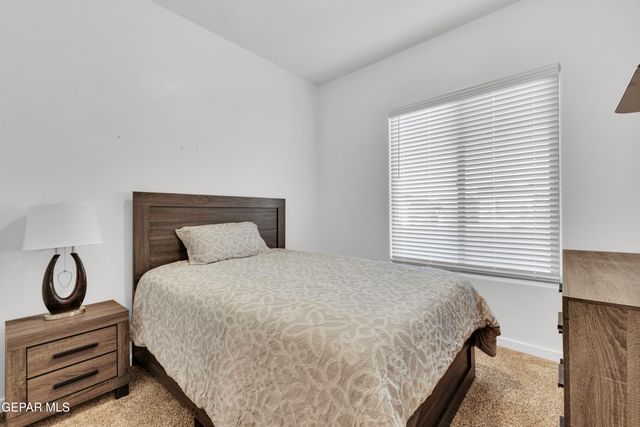 333 Blue Valley Drive, El Paso, TX 79928