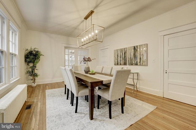 2849 29TH ST NW, Washington, DC 20008