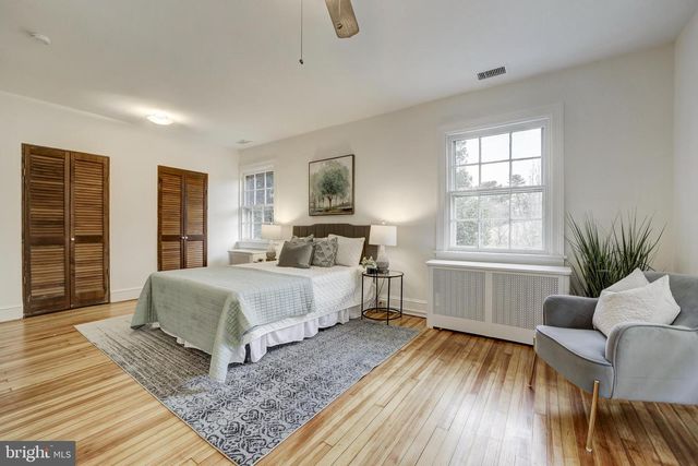 2849 29TH ST NW, Washington, DC 20008