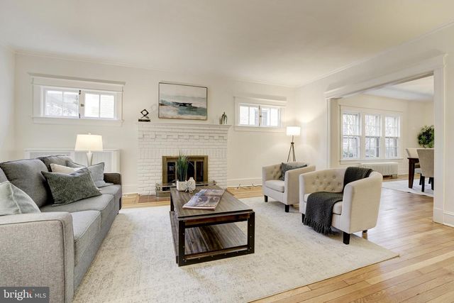 2849 29TH ST NW, Washington, DC 20008