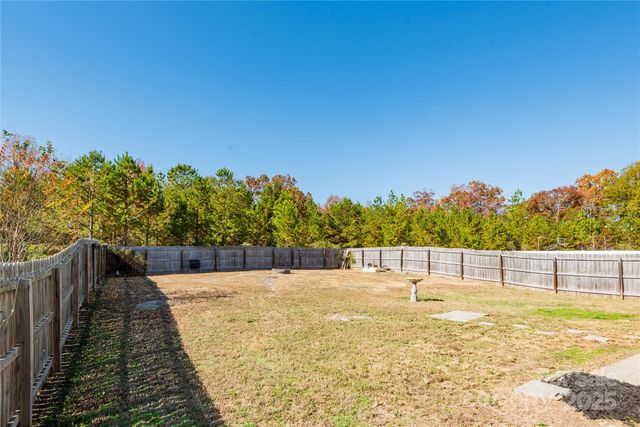 12842 Connemara Court, Midland, NC 28107