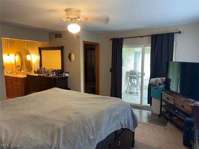 83 Watson Lane, Belpre, OH 45714